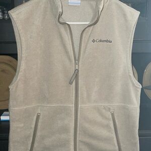 Columbia Beige Fleece Vest